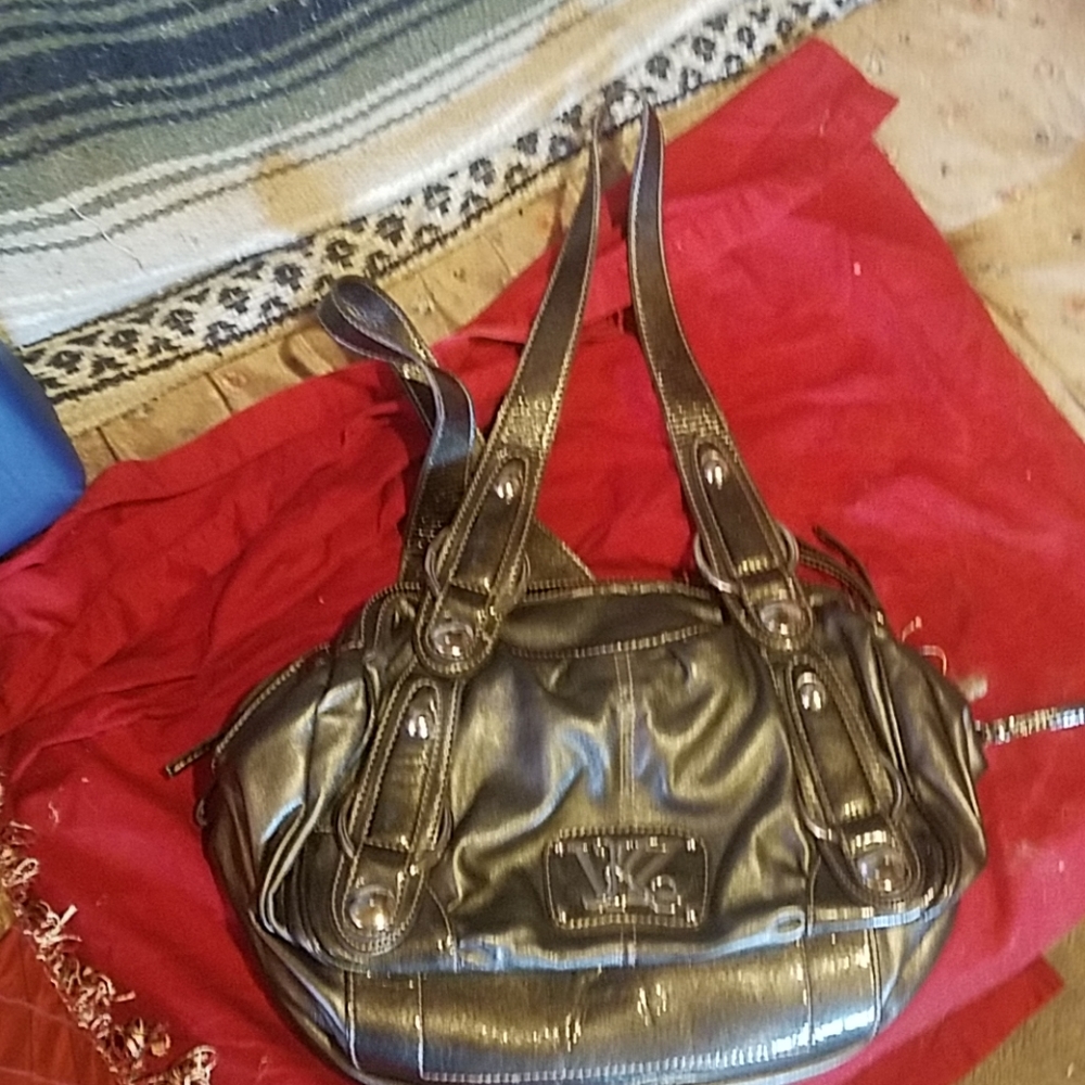 Kathy van zeeland metallic shoulder bag
